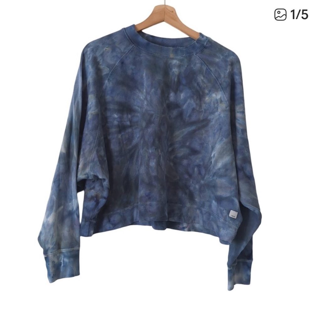 Vuori Womens Top Blue Tie Dye Sunnyside Crewneck Sweatshirt Organic Cotton Small